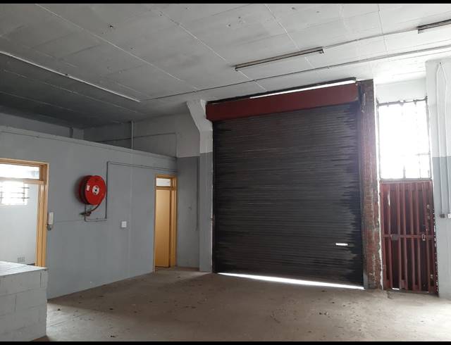 399M² WAREHOUSE TO LET IN NEW GERMANY